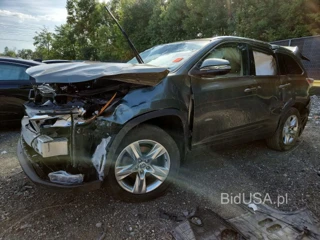TOYOTA HIGHLANDER LIMITED