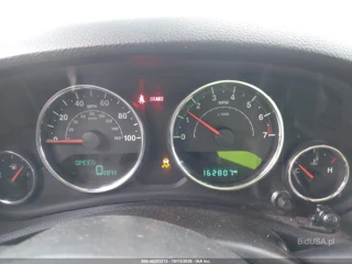 JEEP JEEP WRANGLER UNLIMITED SAHARA