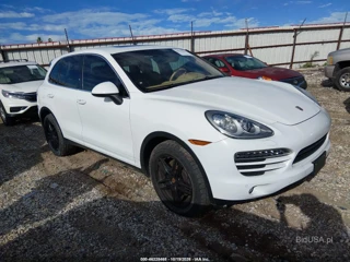 PORSCHE PORSCHE CAYENNE
