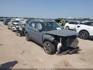HYUNDAI HYUNDAI VENUE SEL