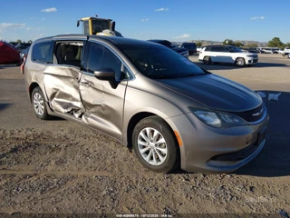 CHRYSLER CHRYSLER PACIFICA TOURING