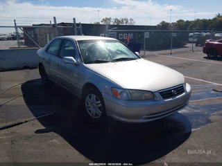 TOYOTA TOYOTA CAMRY LE