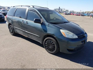 TOYOTA TOYOTA SIENNA CE
