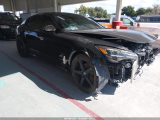 KIA KIA STINGER GT-LINE