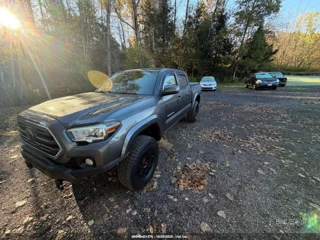TOYOTA TOYOTA TACOMA SR5 V6