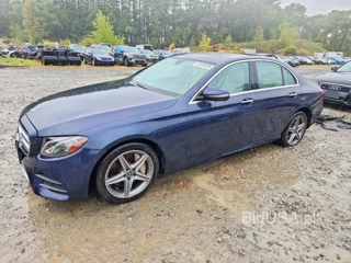 MERCEDES-BENZ E 300 4MATIC