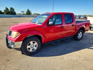 NISSAN FRONTIER SE