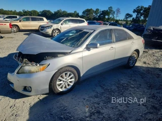 TOYOTA CAMRY XLE