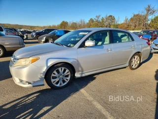 TOYOTA AVALON BASE