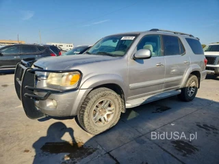 TOYOTA SEQUOIA SR5