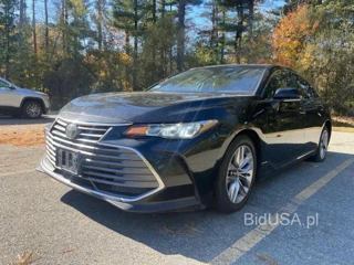TOYOTA AVALON XLE