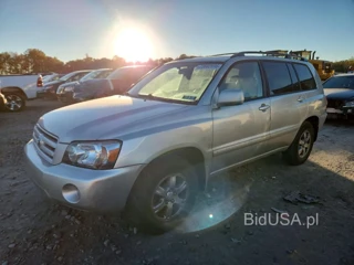 TOYOTA HIGHLANDER BASE