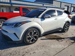 TOYOTA C-HR XLE