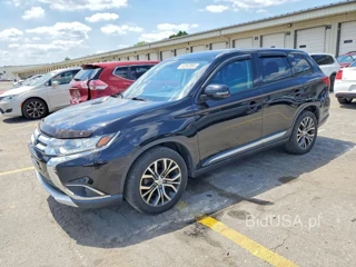 MITSUBISHI OUTLANDER SE