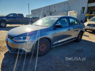 VOLKSWAGEN JETTA BASE