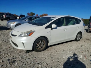 TOYOTA PRIUS V THREE