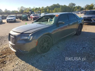 CHRYSLER 300 S