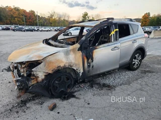 TOYOTA RAV4 LE