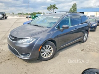 CHRYSLER PACIFICA TOURING L PLUS