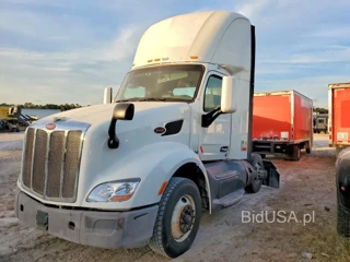 PETERBILT 579