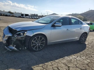 VOLVO S60 PREMIER