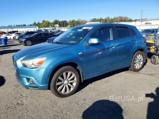 MITSUBISHI OUTLANDER SPORT SE