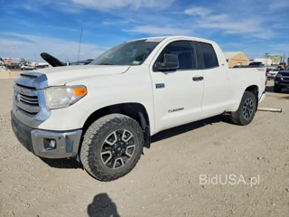 TOYOTA TUNDRA SR5