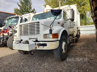 INTERNATIONAL 4900