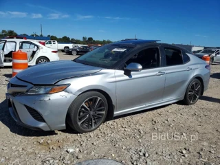 TOYOTA CAMRY XSE
