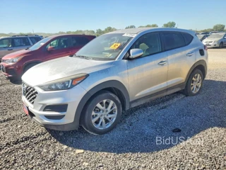 HYUNDAI TUCSON SE