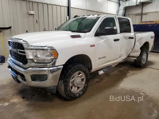 RAM 2500 TRADESMAN