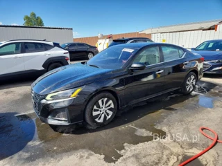 NISSAN ALTIMA S