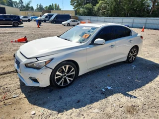 INFINITI Q50 LUXE