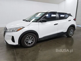 NISSAN KICKS S