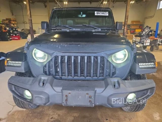 JEEP WRANGLER UNLIMITED SAHARA