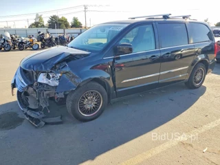 CHRYSLER TOWN & COUNTRY TOURING