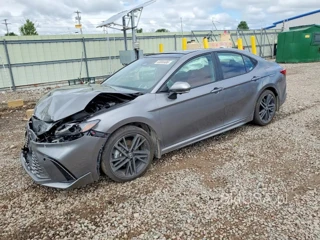 TOYOTA CAMRY XSE