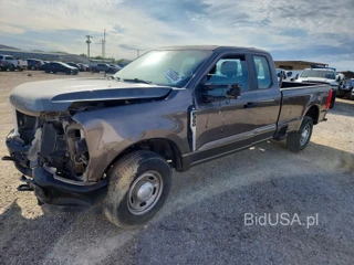 FORD F350 SUPER DUTY
