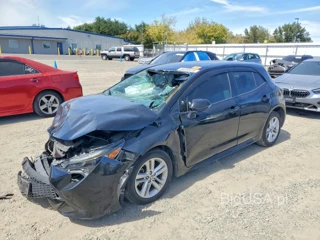 TOYOTA COROLLA HATCHBACK SE