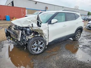 KIA SELTOS EX