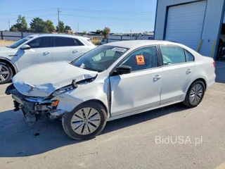 VOLKSWAGEN JETTA S