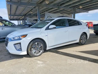 HYUNDAI IONIQ SE