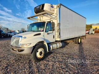 INTERNATIONAL 4300