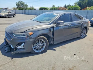 FORD FUSION TITANIUM