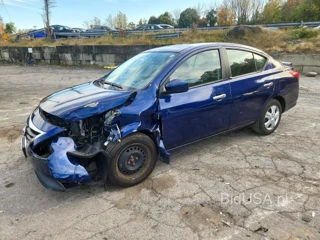 NISSAN VERSA SV