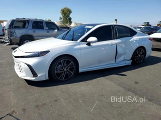 TOYOTA CAMRY XSE