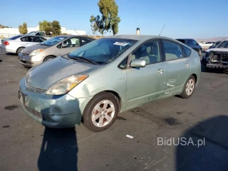 TOYOTA PRIUS BASE