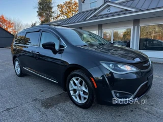 CHRYSLER PACIFICA TOURING L