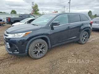 TOYOTA HIGHLANDER LE