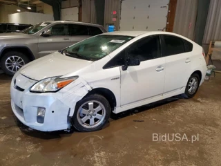 TOYOTA PRIUS III
